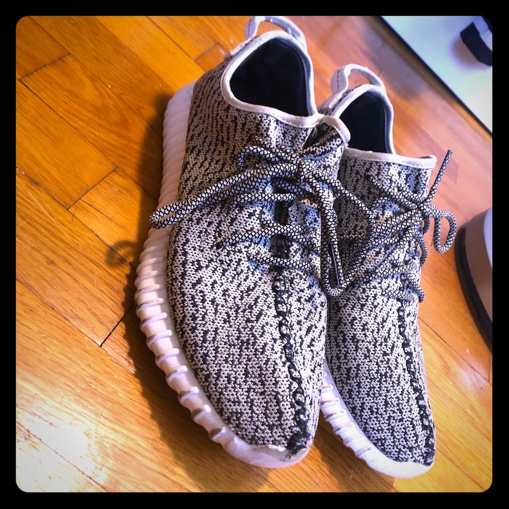 Yeezy Boost 350 v1.